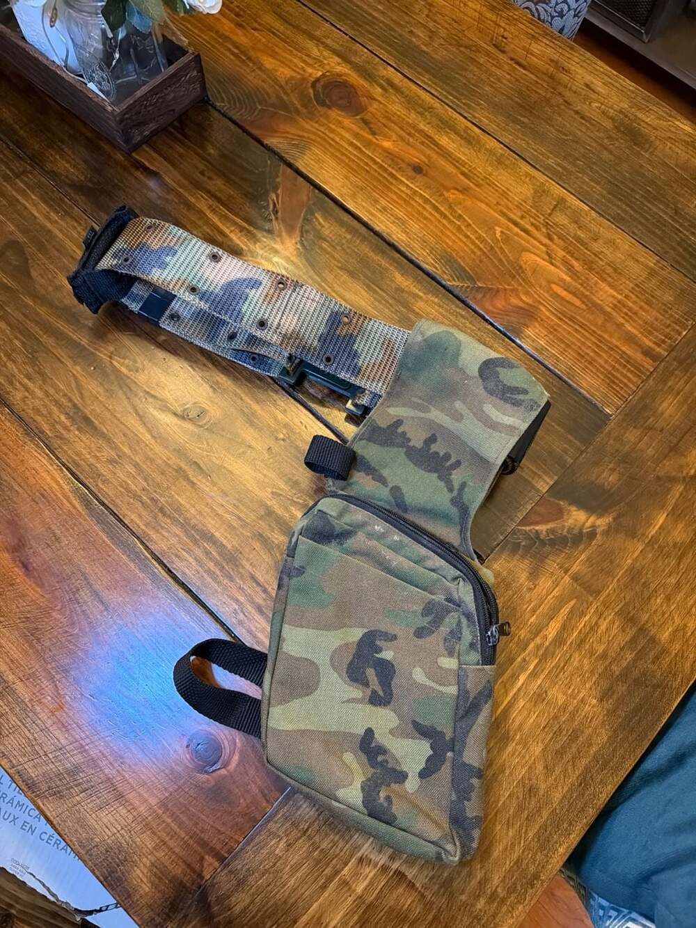 US Military Issue Woodland Camo LC-2 Individual Equipment Belt & Drop Leg Pouch